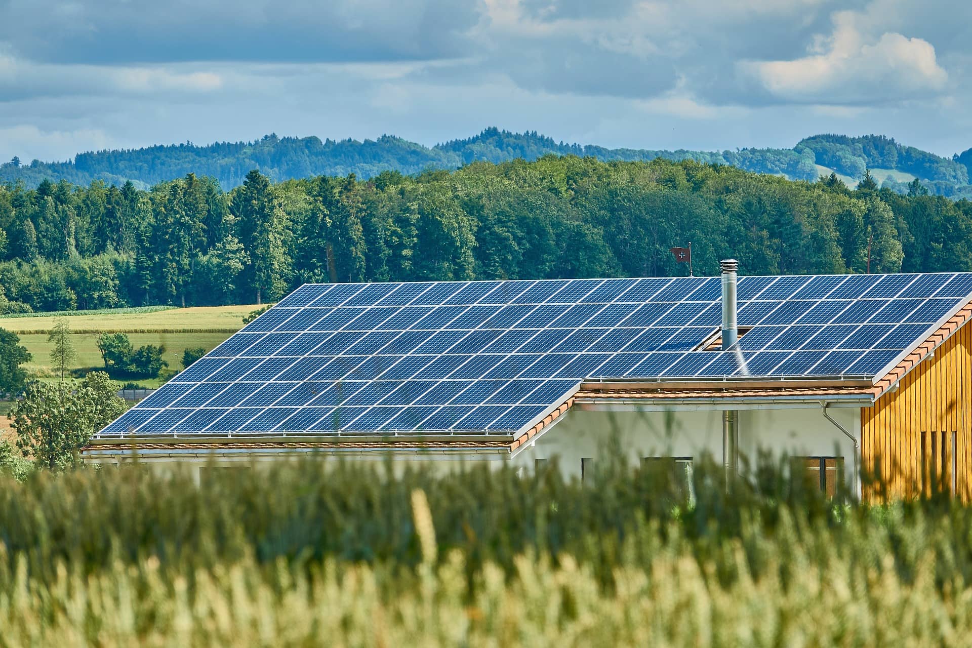 Dotace na fotovoltaiku pro firmy 2024 SOLAR BARON fotovoltaické