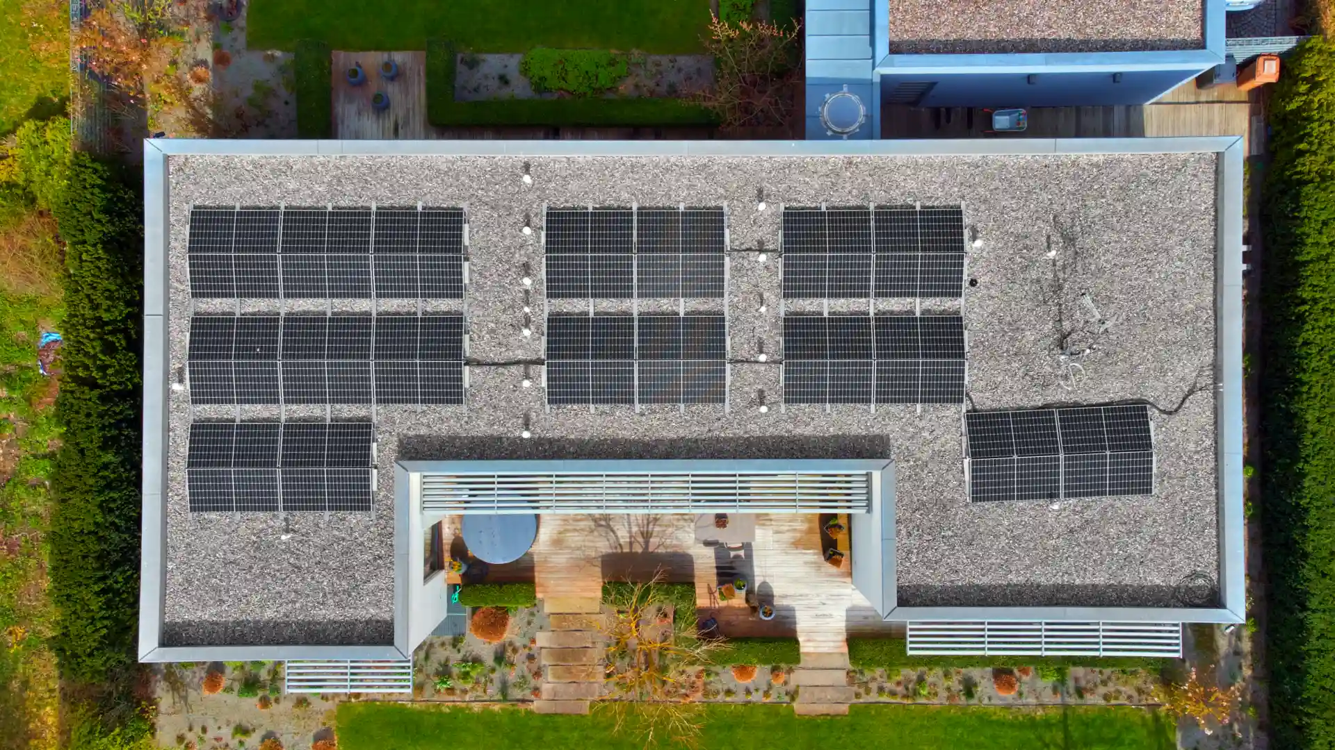 Vilový dům ve Vysokém Mýtě u Pardubic je z 90 % zásobován elektřinou z fotovoltaické elektrárny Victron Energy od SOLAR BARON.